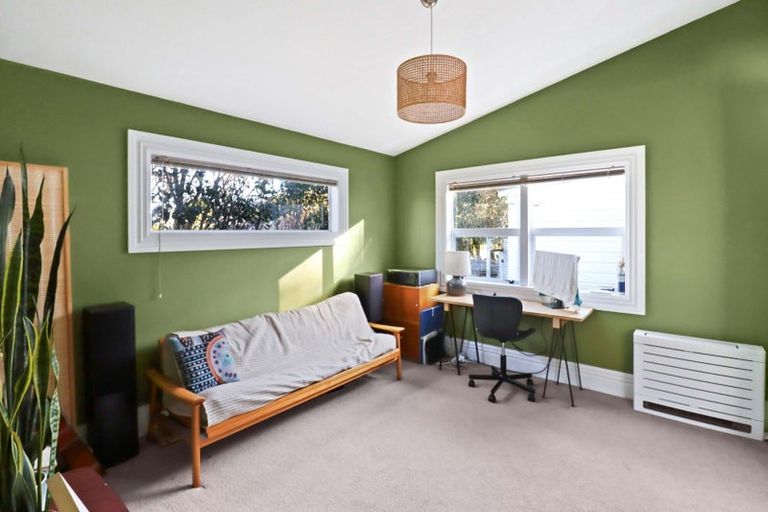 Photo of property in 85 Te Wharepouri Street, Berhampore, Wellington, 6023