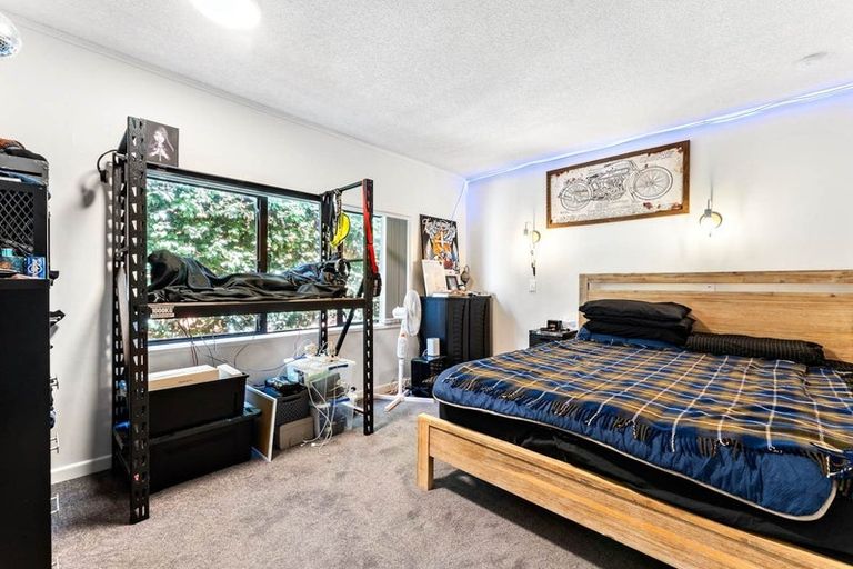 Photo of property in 11 Totara Road, Stanmore Bay, Whangaparaoa, 0932