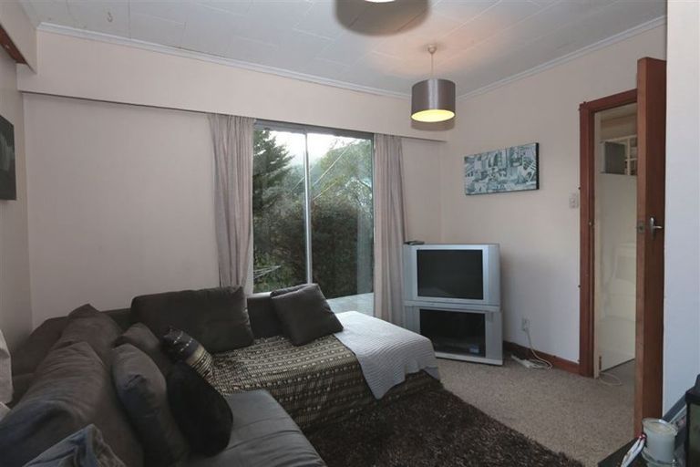 Photo of property in 16 Awarua Street, Ngaio, Wellington, 6035