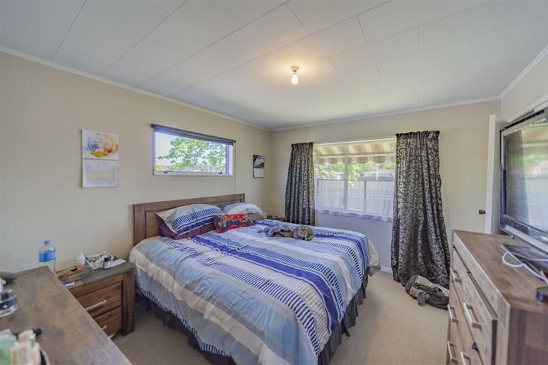 Photo of property in 48a Clarence Cox Crescent, Pirimai, Napier, 4112