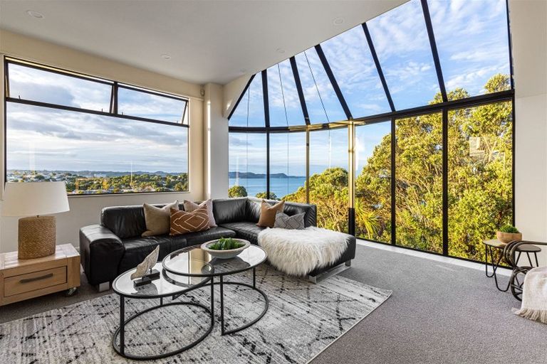 Photo of property in 26 Marellen Drive, Red Beach, 0932