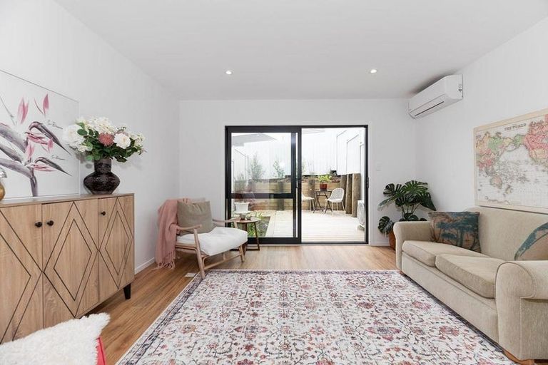 Photo of property in 75 Vincent Street, Howick, Auckland, 2014