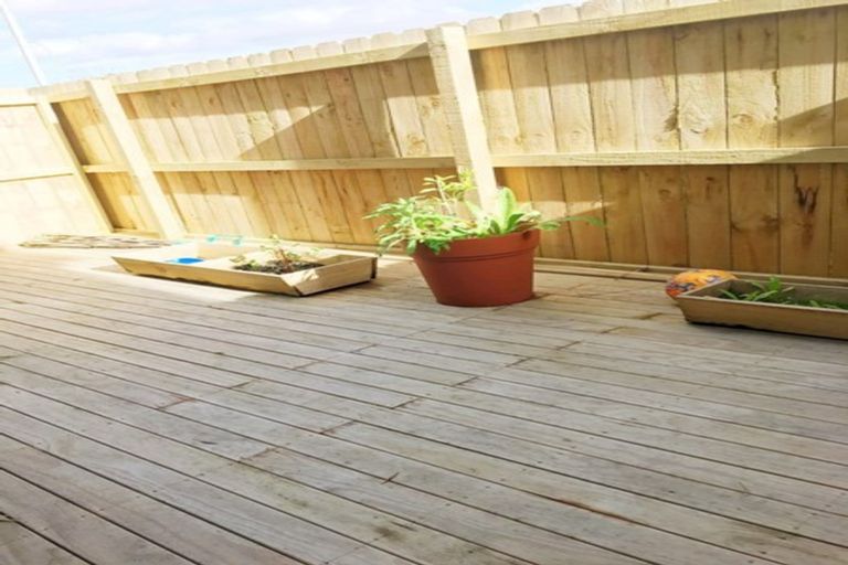 Photo of property in 15/5 Perekia Street, Albany, Auckland, 0632