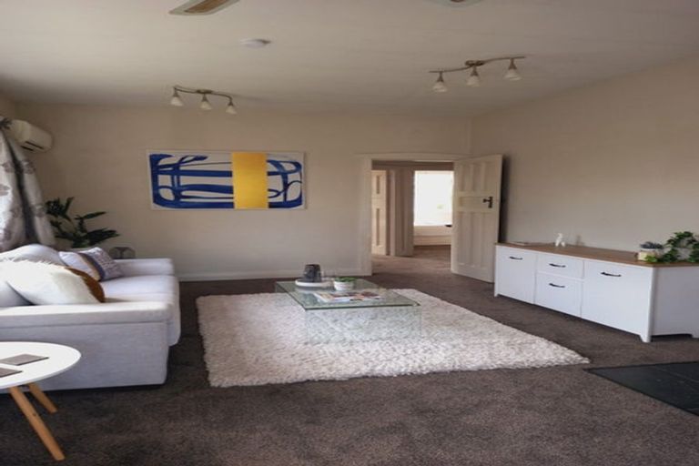 Photo of property in 17 Lansbury Avenue, Strowan, Christchurch, 8052