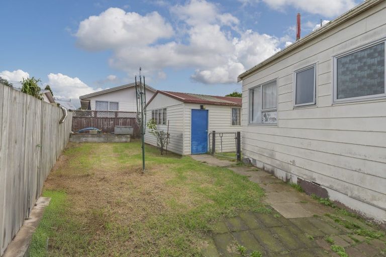Photo of property in 2 Trounson Avenue, Clendon Park, Auckland, 2103