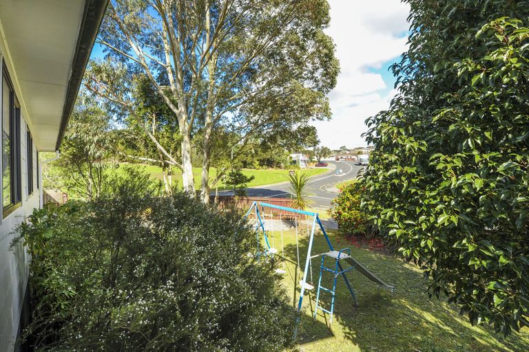 Photo of property in 68 Brunner Road, Glen Eden, Auckland, 0602