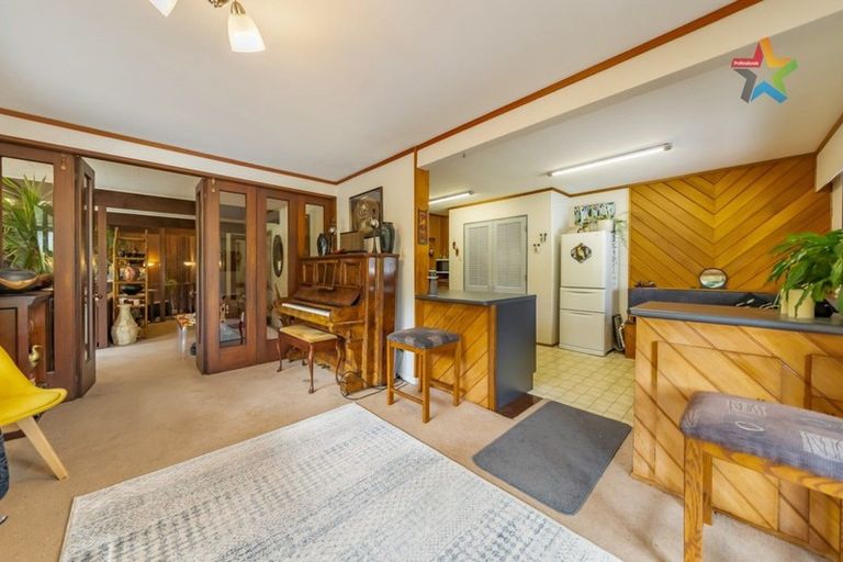 Photo of property in 106a Kamahi Street, Stokes Valley, Lower Hutt, 5019