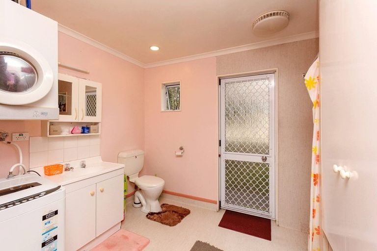 Photo of property in 62 Crownhill Street, Spotswood, New Plymouth, 4310