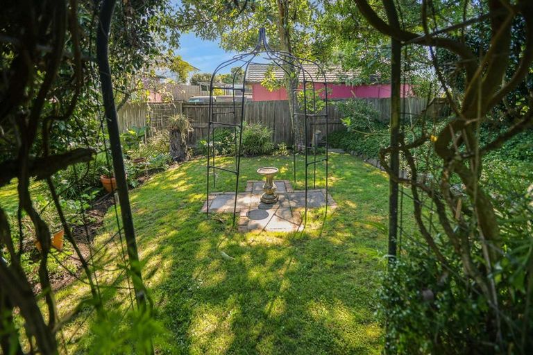 Photo of property in 73 Devon Street, Glenholme, Rotorua, 3010