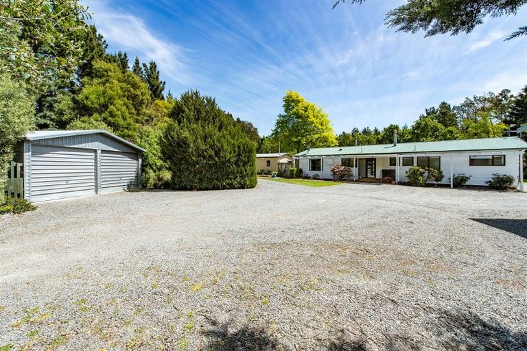 Photo of property in 61 Scarlet Oak Drive, West Melton, Christchurch, 7671