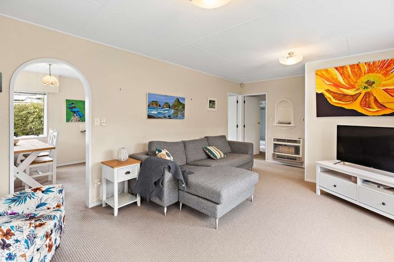 Photo of property in 19a Burn Street, Levin, 5510
