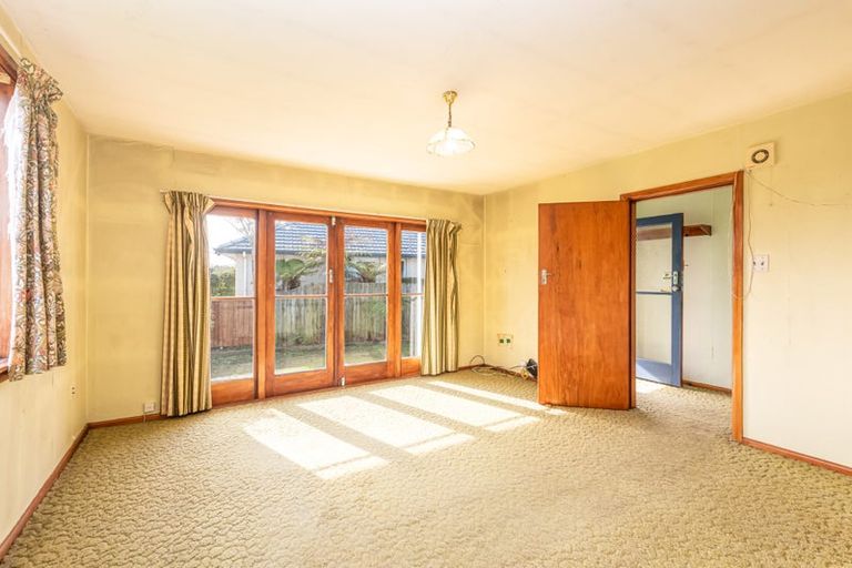 Photo of property in 64 Hudson Street, Bryndwr, Christchurch, 8053