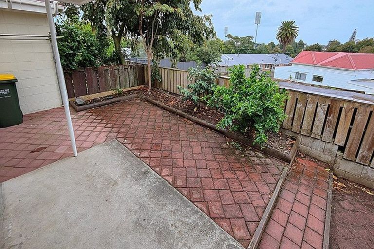 Photo of property in 14d Tainui Street, Frankton, Hamilton, 3204