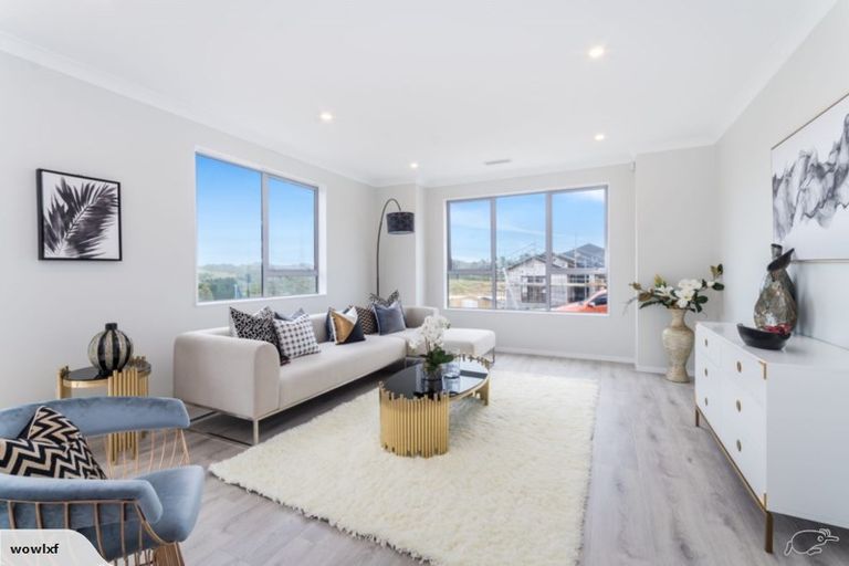 Photo of property in 9 Takurua Terrace, Orewa, 0931