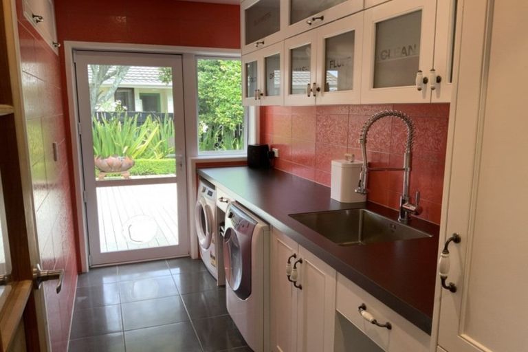 Photo of property in 40 Glamis Avenue, Bell Block, New Plymouth, 4312