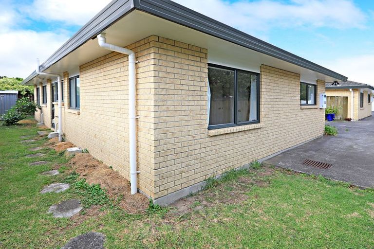 Photo of property in 3/20 Huia Road, Papatoetoe, Auckland, 2025