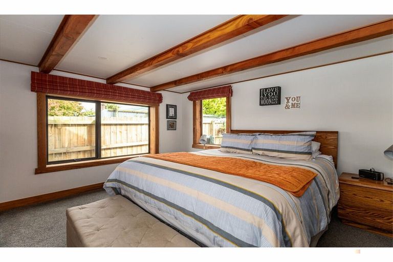 Photo of property in 5 South Terrace Road, Geraldine, 7930