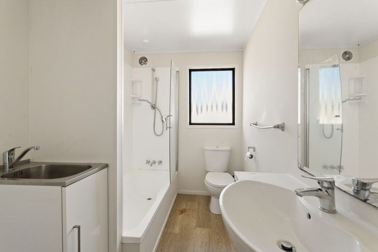 Photo of property in 74 Catherine Crescent, Whitianga, 3510