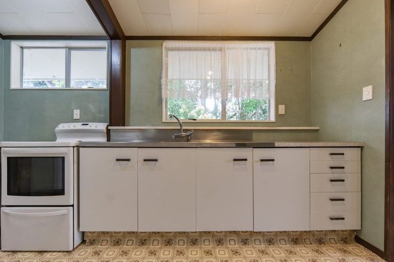 Photo of property in 44 Elmwood Crescent, Pukete, Hamilton, 3200