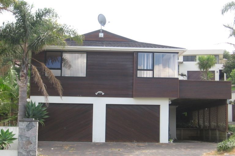 Photo of property in 59 Nigel Road, Browns Bay, Auckland, 0630