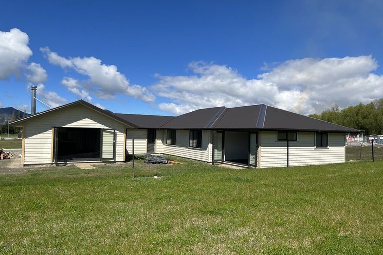 Photo of property in 2 Balfour Way, Hanmer Springs, 7334