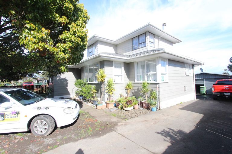 Photo of property in 27 Zelda Avenue, Clover Park, Auckland, 2023