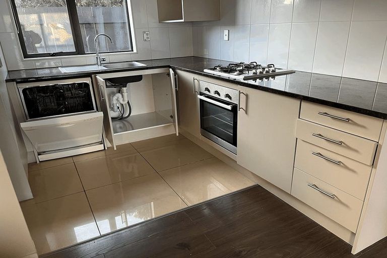 Photo of property in 7 Chip Grove, Sunnyhills, Auckland, 2010