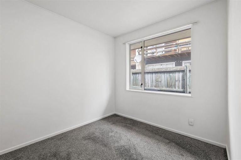 Photo of property in 2/51 Picton Avenue, Riccarton, Christchurch, 8011