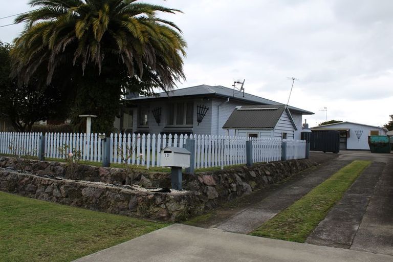 Photo of property in 18 Kea Street, Selwyn Heights, Rotorua, 3015