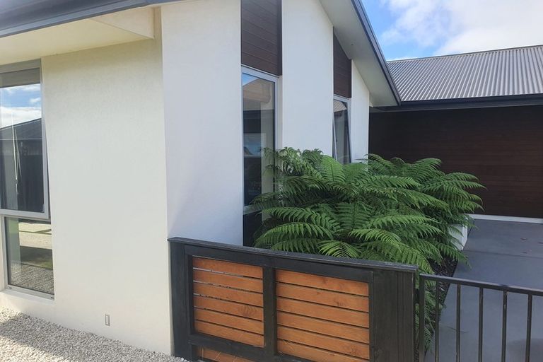 Photo of property in 47 Taiore Crescent, Marshland, Christchurch, 8083