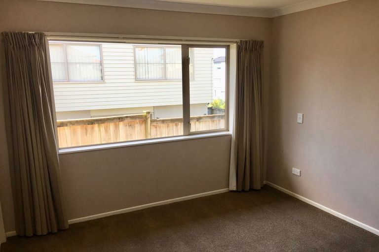 Photo of property in 8 Finbar Close, Flat Bush, Auckland, 2019