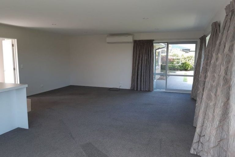 Photo of property in 3 Bradwell Crescent, Halswell, Christchurch, 8025