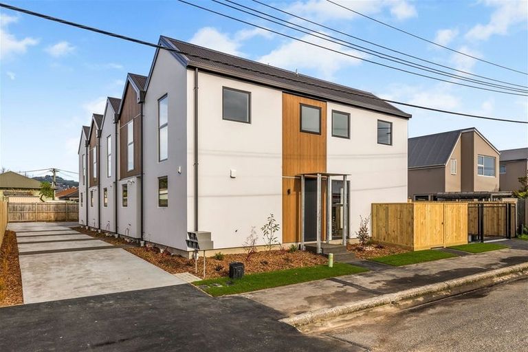 Photo of property in 2/40 Hastings Street West, Sydenham, Christchurch, 8023