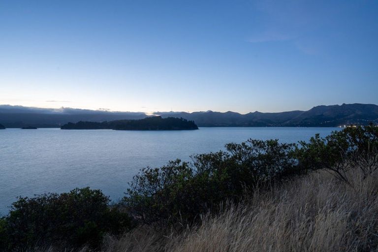 Photo of property in 4 Ohinehau Lane, Charteris Bay, Governors Bay, 8971