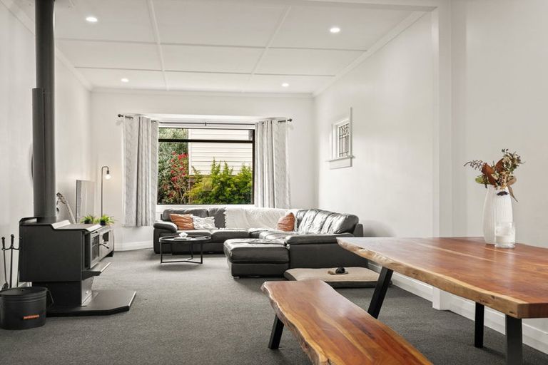 Photo of property in 23 Clyde Street, Kinmont Park, Mosgiel, 9024