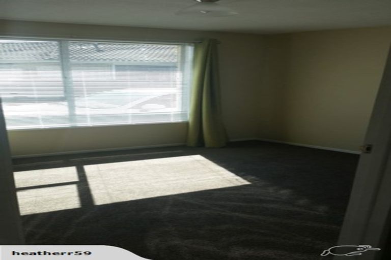 Photo of property in 17 Mckellar Place, Hornby, Christchurch, 8042