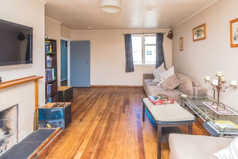 Photo of property in 10 Kauri Street, Gonville, Whanganui, 4501