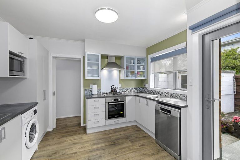 Photo of property in 9 Pilmuir Street, Hutt Central, Lower Hutt, 5010