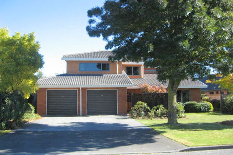 Photo of property in 8 Shearer Place, Methven, 7730