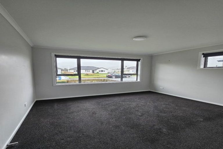 Photo of property in 15 Westminster Road, Wainuiomata, Lower Hutt, 5014