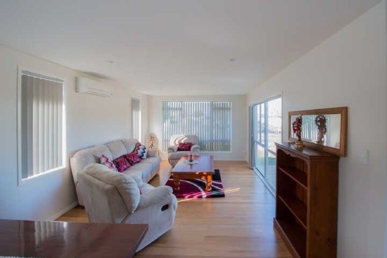 Photo of property in 15 Thornton Place, Melville, Hamilton, 3206