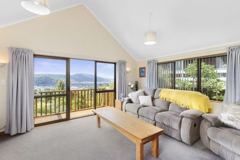 Photo of property in 5 Euclid Grove, Kelson, Lower Hutt, 5010