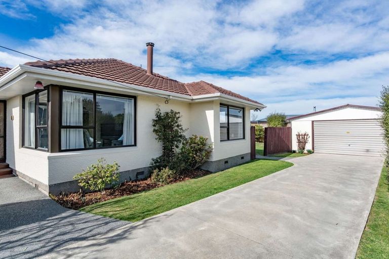 Photo of property in 15 Vardon Crescent, Shirley, Christchurch, 8061