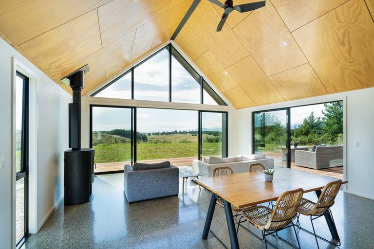 Photo of property in 275 Bronte Road West, Bronte, Upper Moutere, 7173