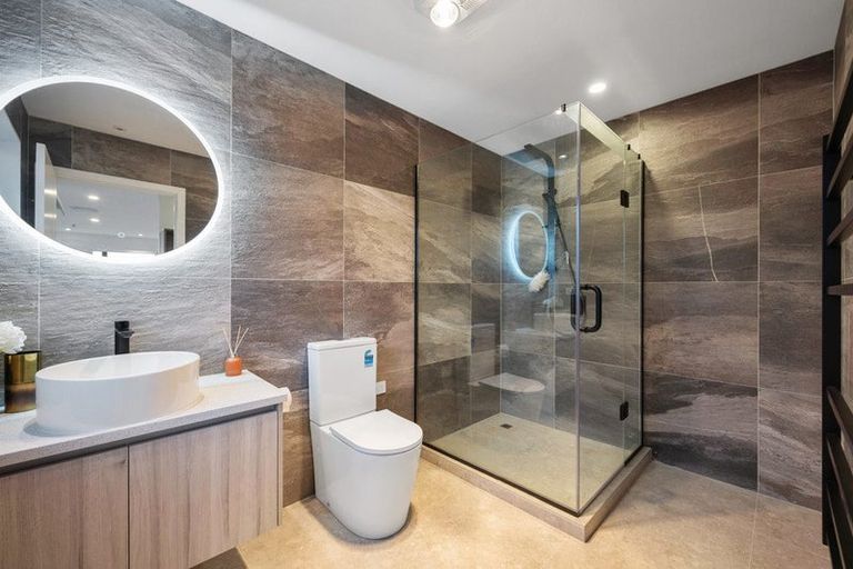 Photo of property in 7 Hanikura Street, Long Bay, Auckland, 0630