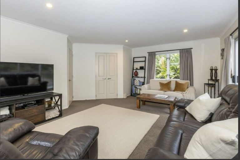 Photo of property in 151 Milton Road, Bluff Hill, Napier, 4110