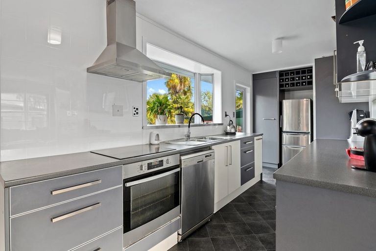 Photo of property in 26 Dickens Street, Stoke, Nelson, 7011