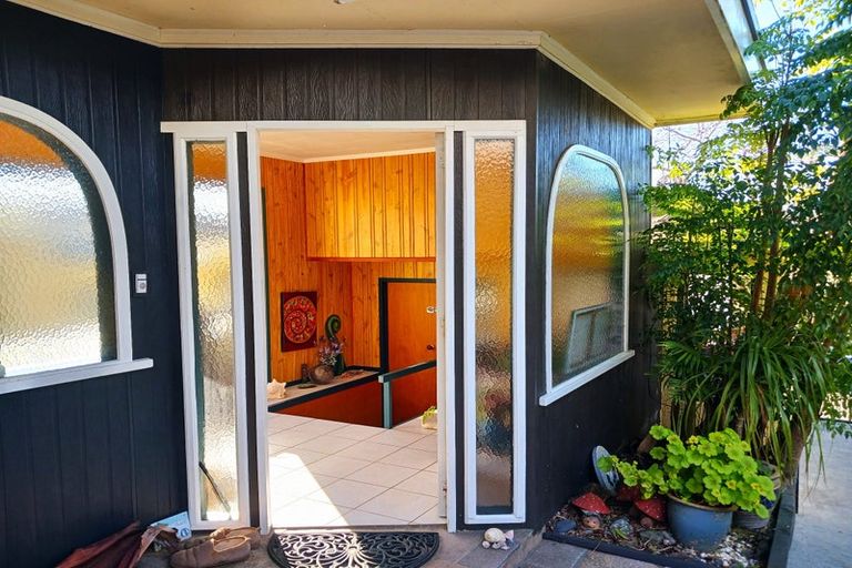 Photo of property in 67 Cable Bay Block Road, Cable Bay, 0420