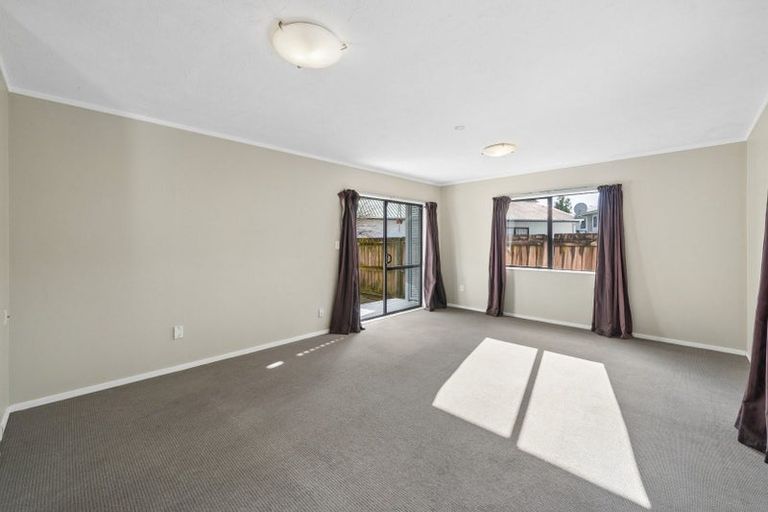 Photo of property in 119b Makarini Street, Paraparaumu, 5032