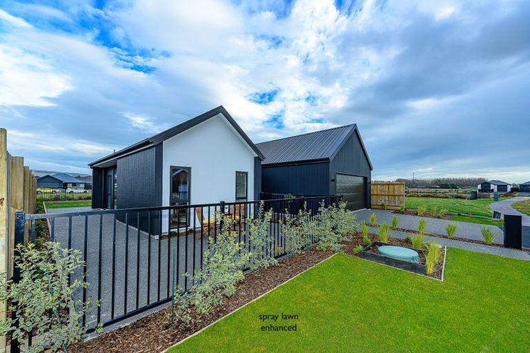 Photo of property in 41 Matamoe Drive, Halswell, 8025